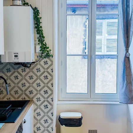 Delille Magnifique T2 En Plein Centre Appartement