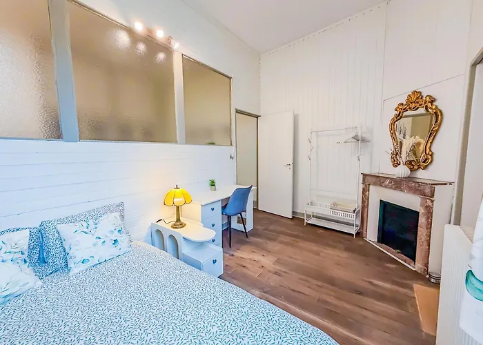 Delille Magnifique T2 En Plein Centre Appartement *